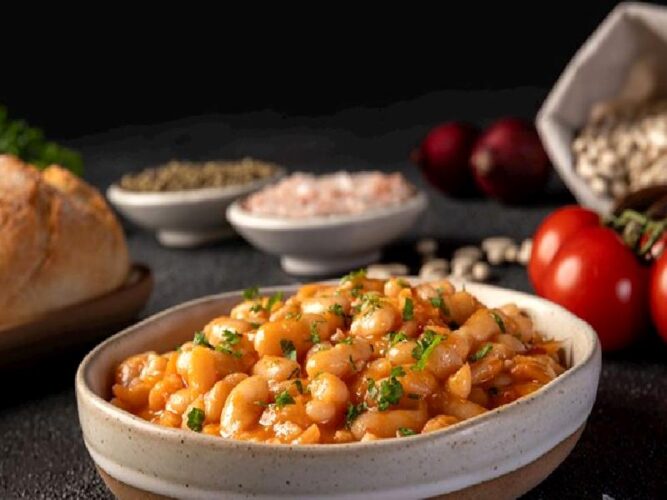 Zeytinyağlı Kuru Fasulye Tarifi Nasıl Yapılır?