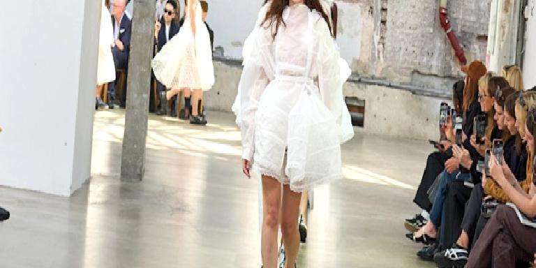 Paris Moda Haftası: Cecilie Bahnsen İlkbahar/Yaz 2026