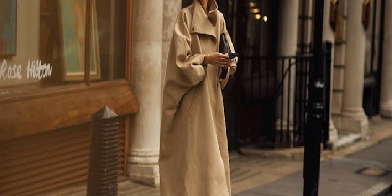 Pelerin Formu ile Güçlü Siluetler