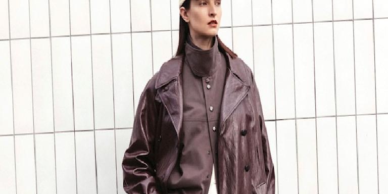 Bu Sezonun Öne Çıkan Dış Giyim Trendi: Funnel-Neck Ceketler