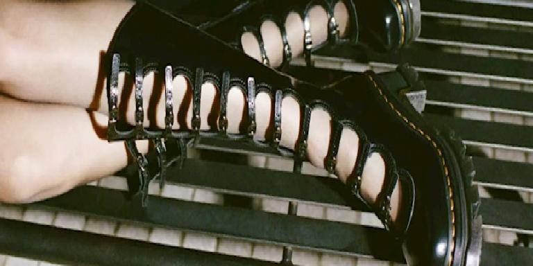 Marc Jacobs ve Dr. Martens’ten Yeni İşbirliği