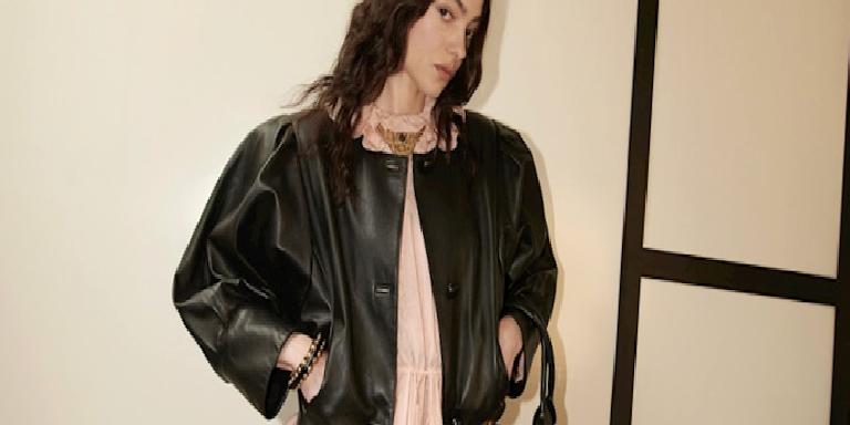 Pre-Fall 2026’nın Sessiz Gücü: Deri Bomber Ceket