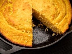 Tavada Mısır Ekmeği Tarifi Nasıl Yapılır?