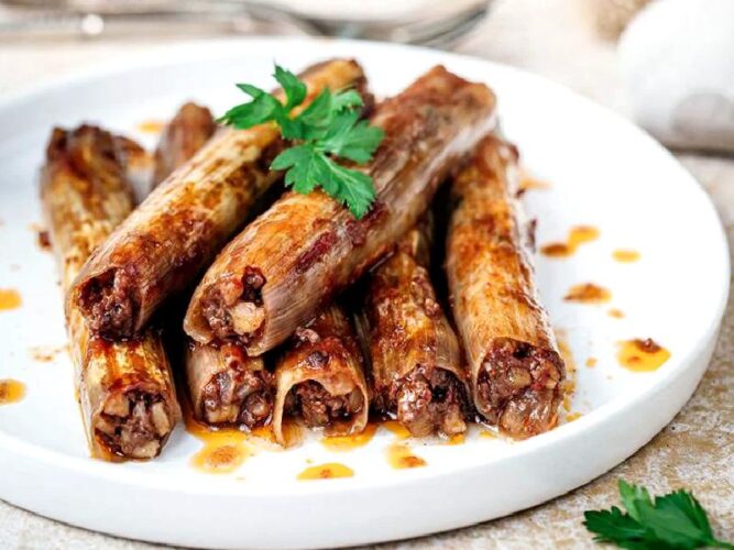 Etli Pırasa Dolması Tarifi Nasıl Yapılır?