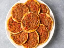 Fındık Lahmacun Tarifi Nasıl Yapılır?