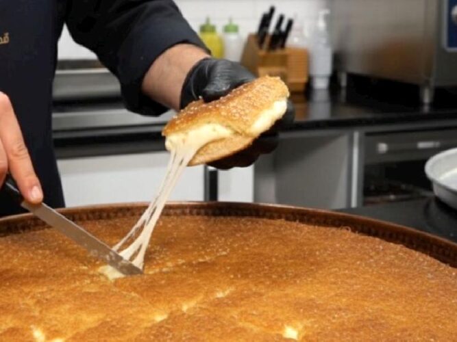 Knafeh Bi Ka’ak (Ekmek Arası Künefe) Tarifi Nasıl Yapılır?