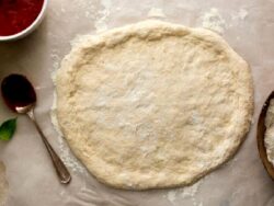 Orijinal Pizza Hamuru Tarifi Nasıl Yapılır?