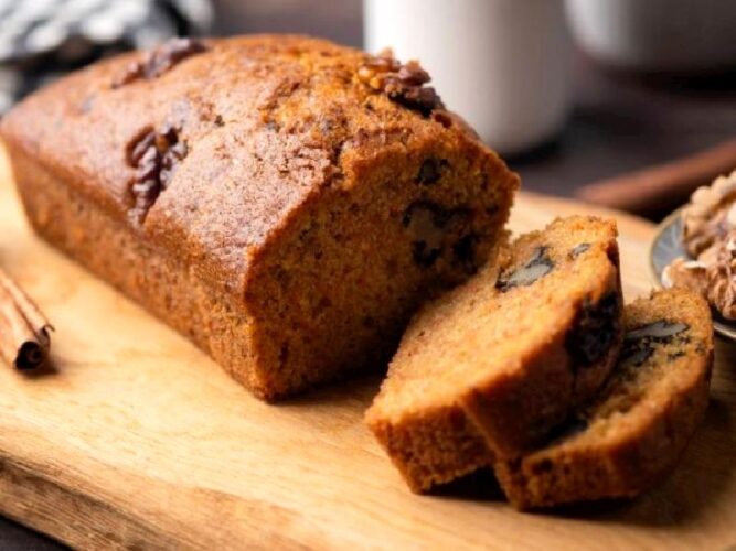 3 Yumurtalı Havuçlu Cevizli Tarçınlı Kek Tarifi Nasıl Yapılır?