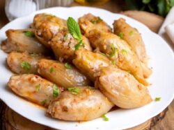 Bulgurlu Soğan Dolması Tarifi Nasıl Yapılır?