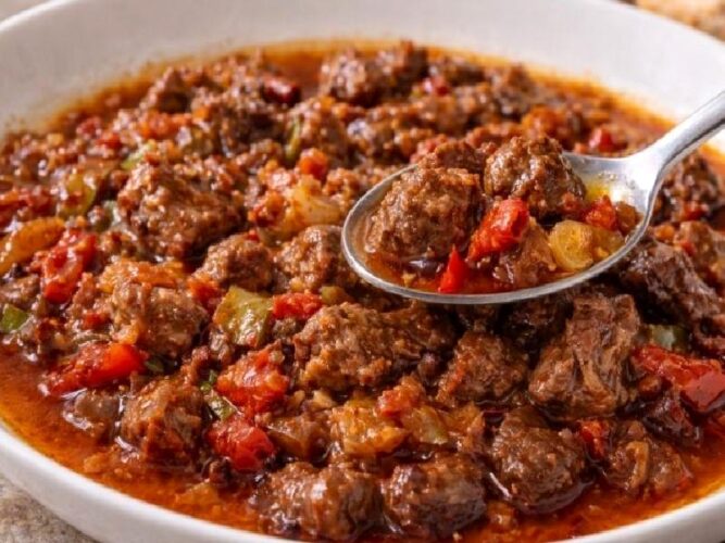 Tas Kebabı Tarifi Nasıl Yapılır?