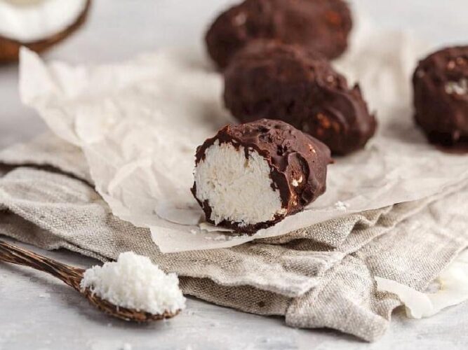 3 Malzemeli Cocostar Tarifi Nasıl Yapılır?