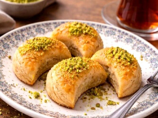Aypare Tatlısı Tarifi Nasıl Yapılır?