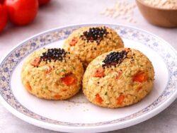 Domatesli Yulaflı Poğaça Tarifi Nasıl Yapılır?