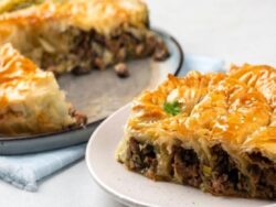 Kıymalı Çıtır Börek Tarifi Nasıl Yapılır?