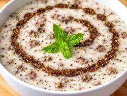 Kıymalı Yoğurt Çorbası Tarifi Nasıl Yapılır?