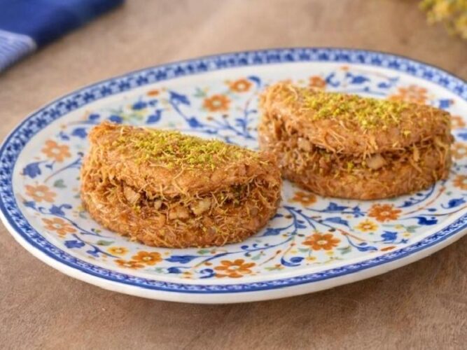 Kolay Bayram Tatlısı Tarifi Nasıl Yapılır?