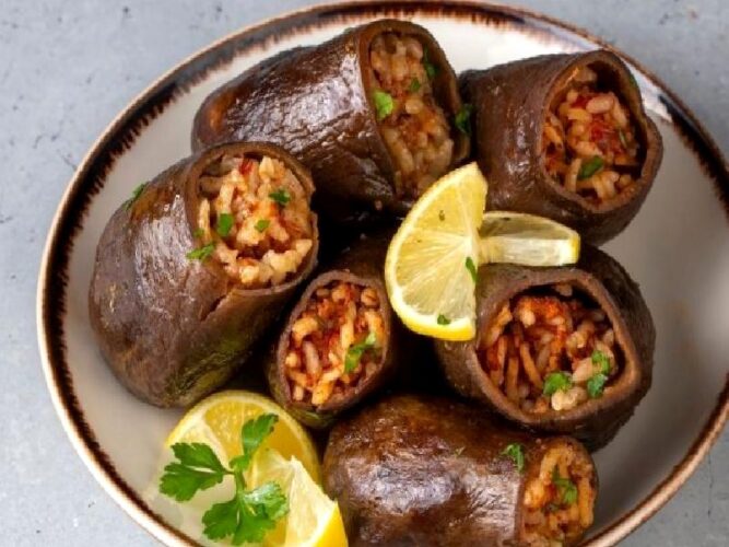 Kuru Patlıcan Dolması Tarifi Nasıl Yapılır?