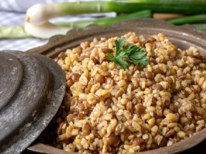 Müceddere Pilavı Tarifi Nasıl Yapılır?