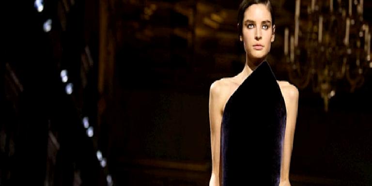 Paris Moda Haftası: Victoria Beckham Sonbahar/Kış 2026