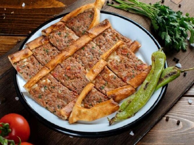 Pide İçi Tarifi Nasıl Yapılır?