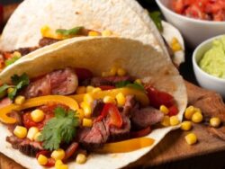 Biftekli Biberli Taco Tarifi Nasıl Yapılır?