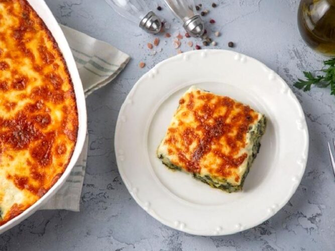 Ispanaklı Patates Graten Tarifi Nasıl Yapılır?