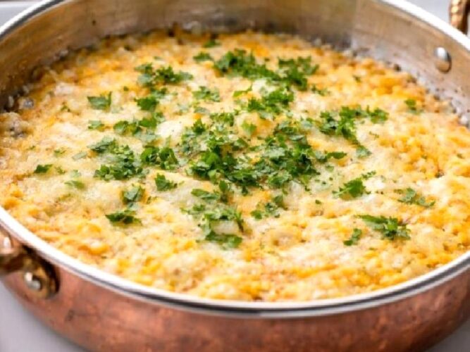 Kaymaklı Yumurta Tarifi Nasıl Yapılır?