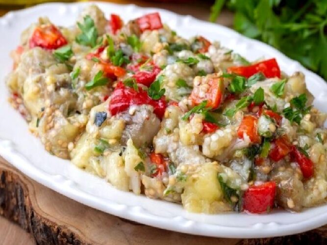 Köz Patlıcan Mezesi Tarifi Nasıl Yapılır?