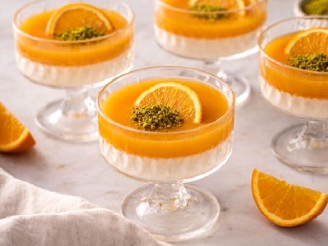 Portakal Soslu Muhallebi Tarifi Nasıl Yapılır?