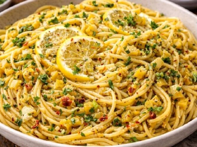 Salamura Limonlu Makarna Tarifi Nasıl Yapılır?