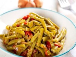 Zeytinyağlı Çalı Fasulye Tarifi Nasıl Yapılır?