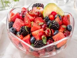 Ballı Limonlu Meyve Salatası Tarifi Nasıl Yapılır?