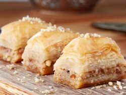 Ev Yapımı Cevizli Baklava Tarifi Nasıl Yapılır?