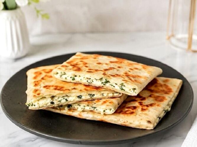 Tost Makinesinde Gözleme Tarifi Nasıl Yapılır?