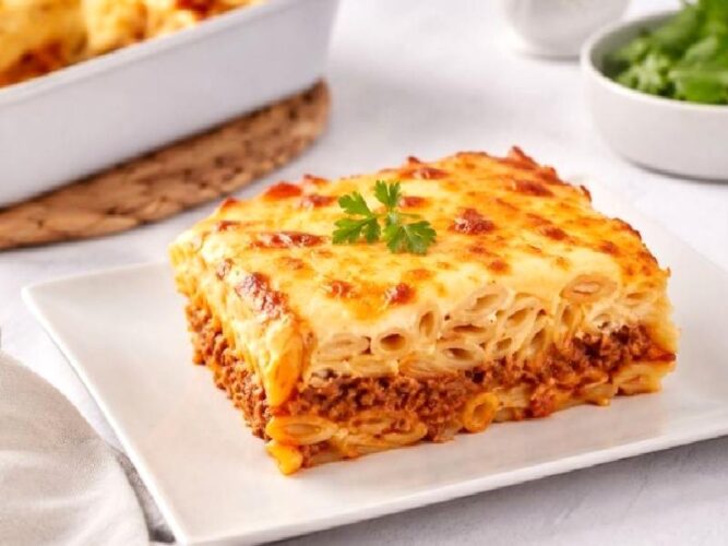 Fırında Kıymalı Makarna Tarifi Nasıl Yapılır?