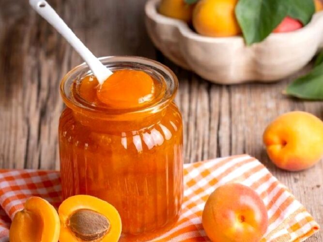 Kayısı Reçeli Tarifi Nasıl Yapılır?