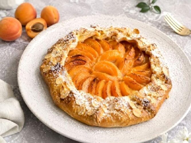 Kayısılı Tart Tarifi Nasıl Yapılır?