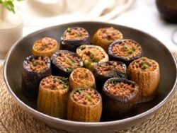 Yöresel Firikli Etli Kuru Dolma Tarifi Nasıl Yapılır?