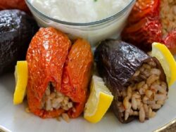 Anne Usulü Kuru Dolma Tarifi Nasıl Yapılır?