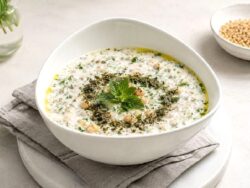 Ayran Aşı Çorbası Tarifi Nasıl Yapılır?