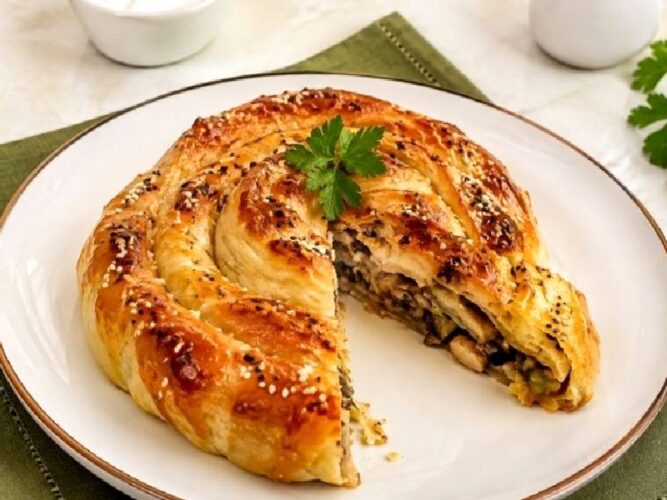 Çıtır Çıtır Mantarlı Kabaklı Börek Tarifi Nasıl Yapılır?