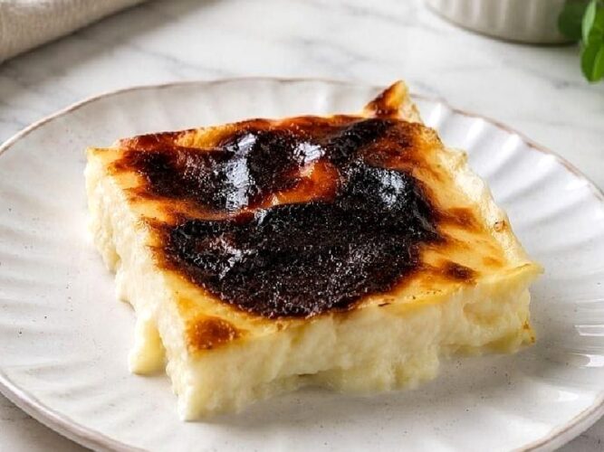 Üstü Yanık Süt Helvası Tarifi Nasıl Yapılır?