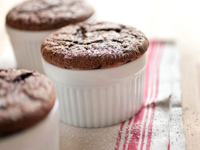 10 Dakikada Tencerede Sufle Tarifi Nasıl Yapılır?