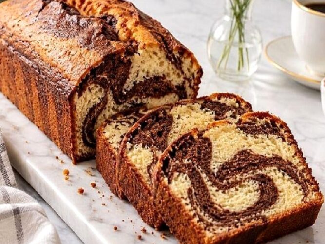 Baton Kalıpta Tereyağlı Mozaik Kek Tarifi Nasıl Yapılır?