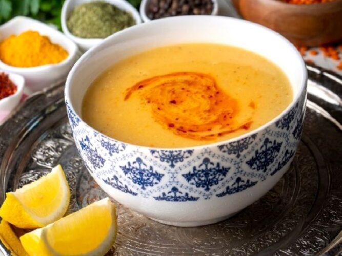 Blender Kullanmadan Kıvam Alan Mercimek Çorbası Tarifi Nasıl Yapılır?