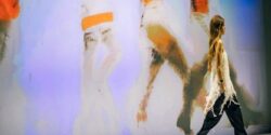 H&M, Nick Knight’ın Kreatif Vizyonu ile Londra Moda Haftası’nda
