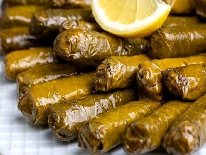 Zahmetsiz Sarma Tarifi Nasıl Yapılır?